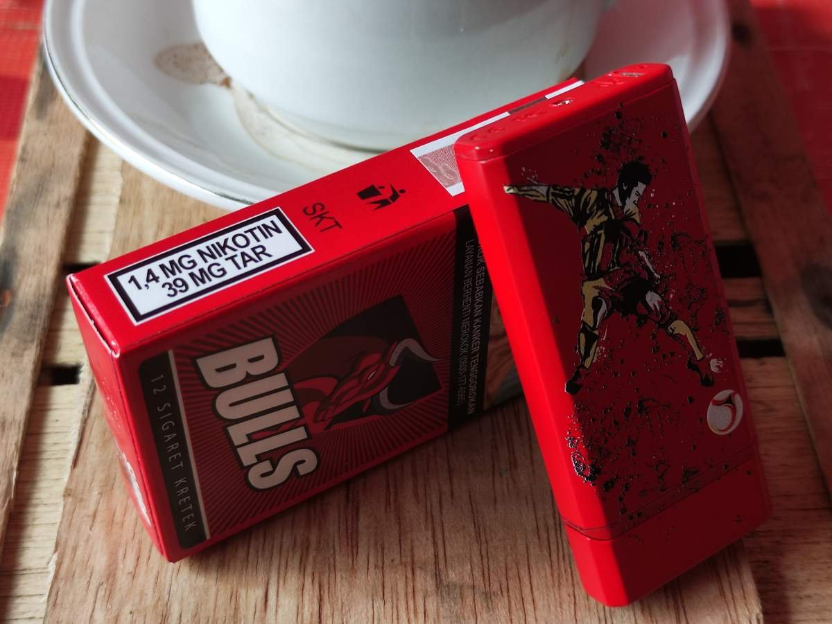 12 kretek bulls