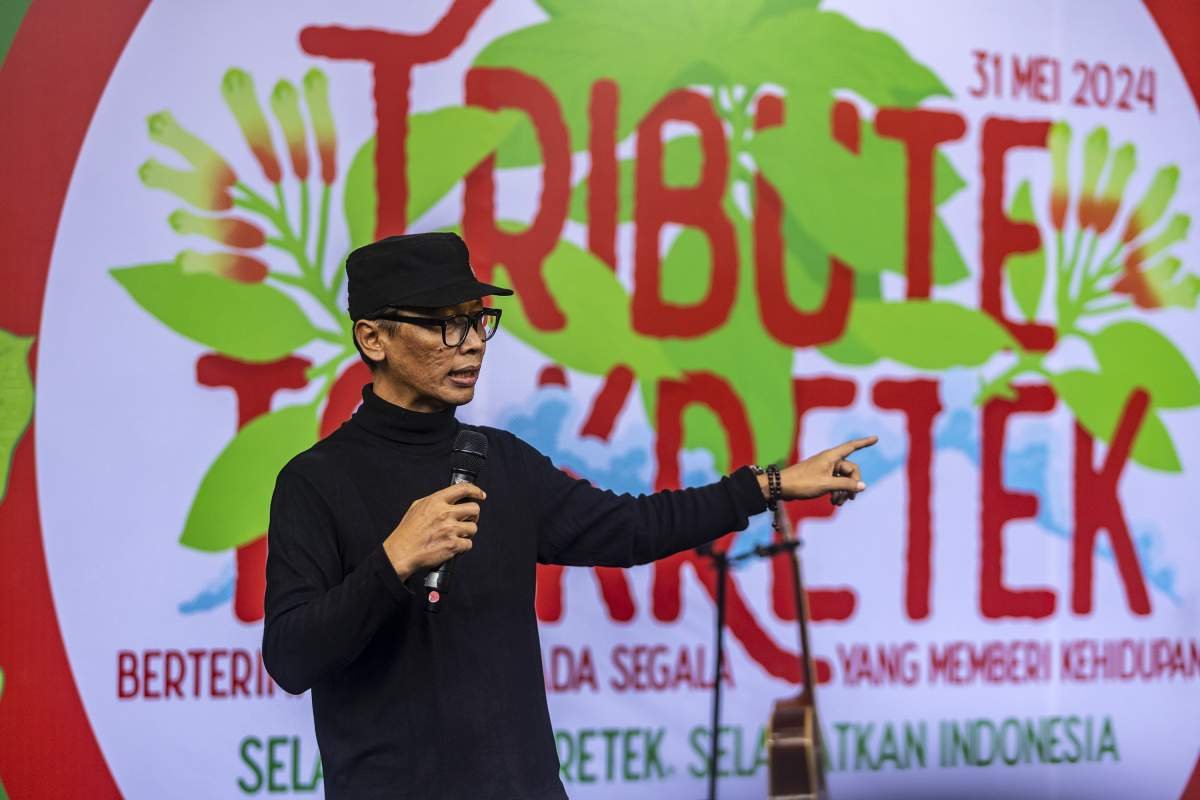 AB Widianto dalam acara Tribute To Kretek