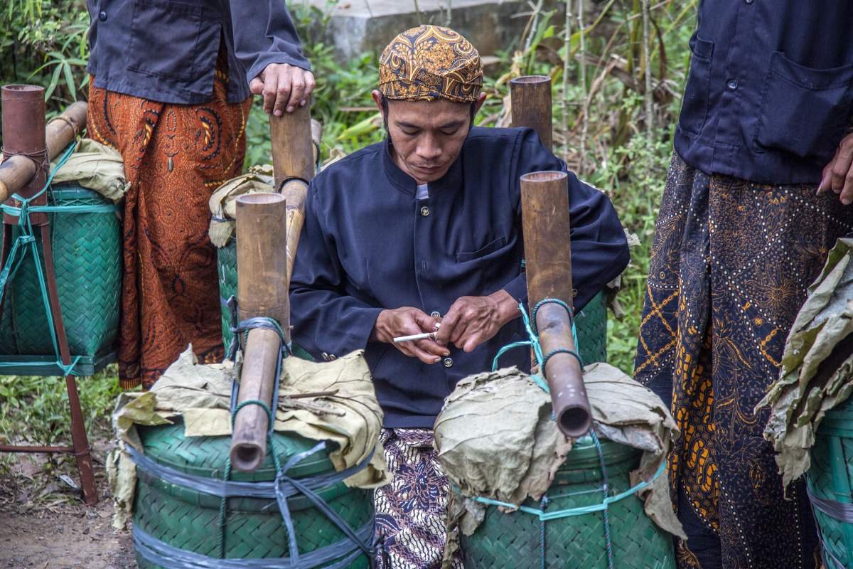 Anak Putu Kiai Bonokeling dalam Perlon Unggahan