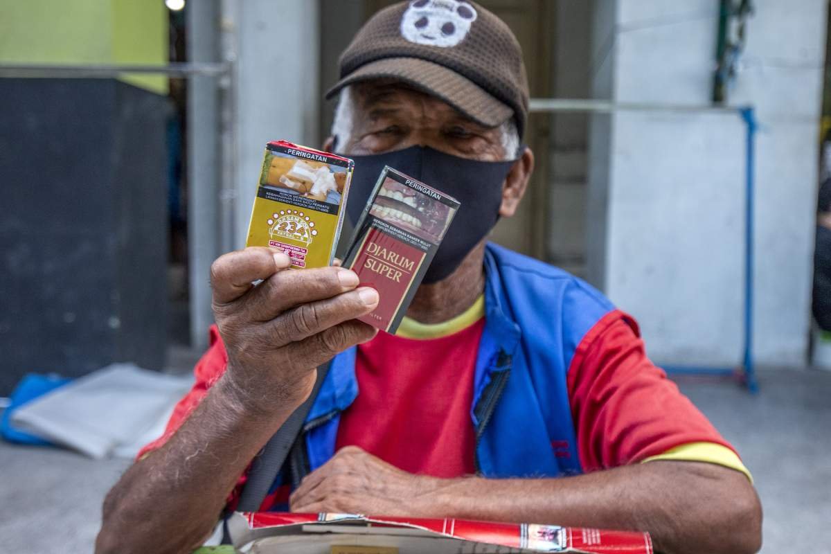 Asongan dan Rokok Kretek