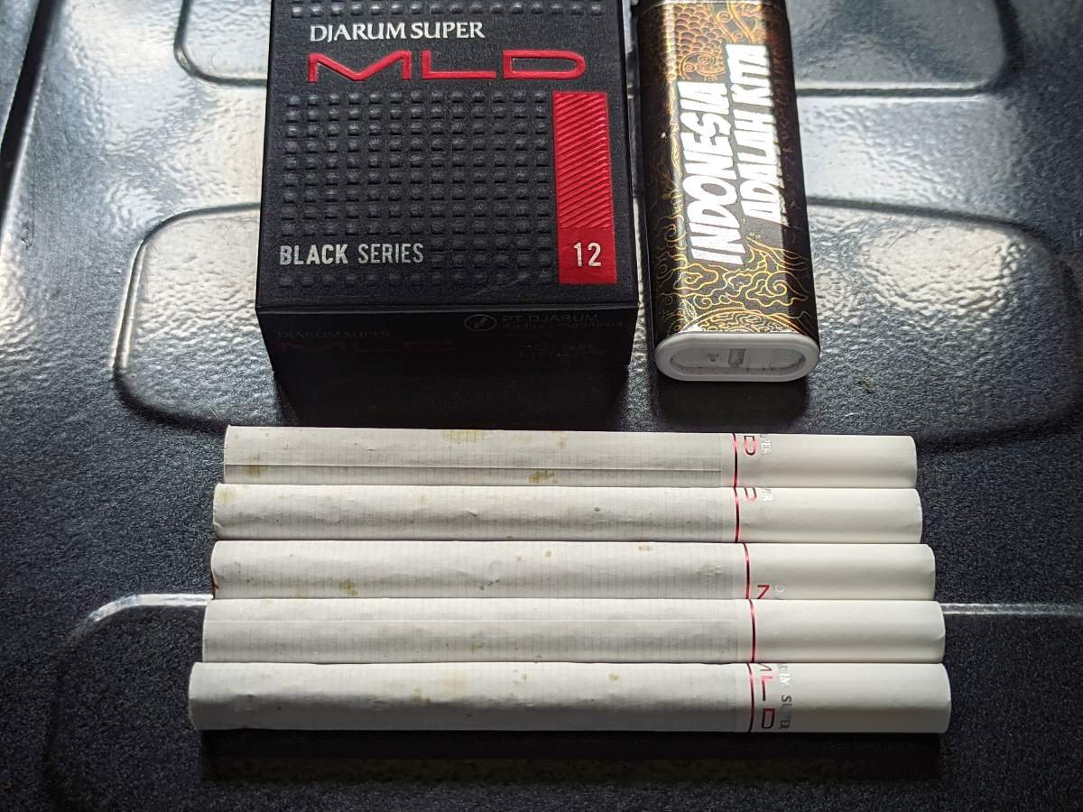Black by Mld