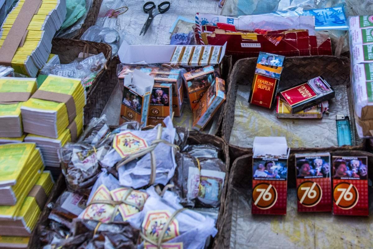 BUngkus rokok Djarum 76 
