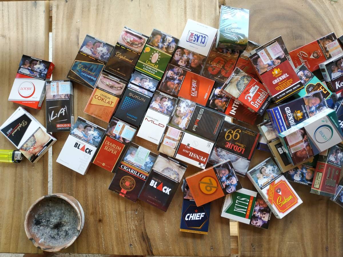 Bungkus rokok kretek