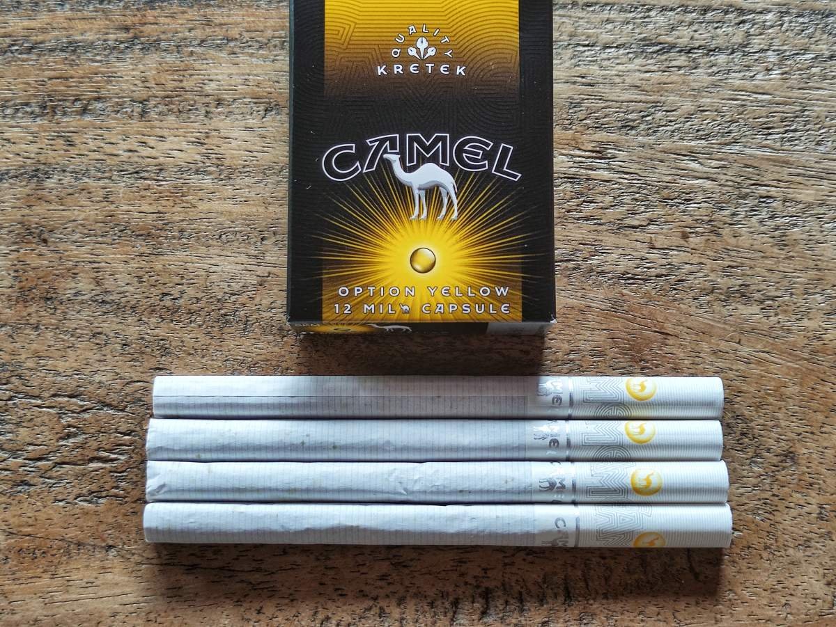 camel kretek option yellow
