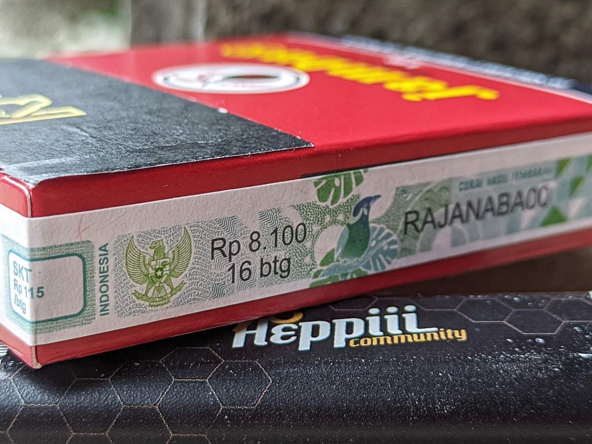 Cukai Djambu Bold Kudus