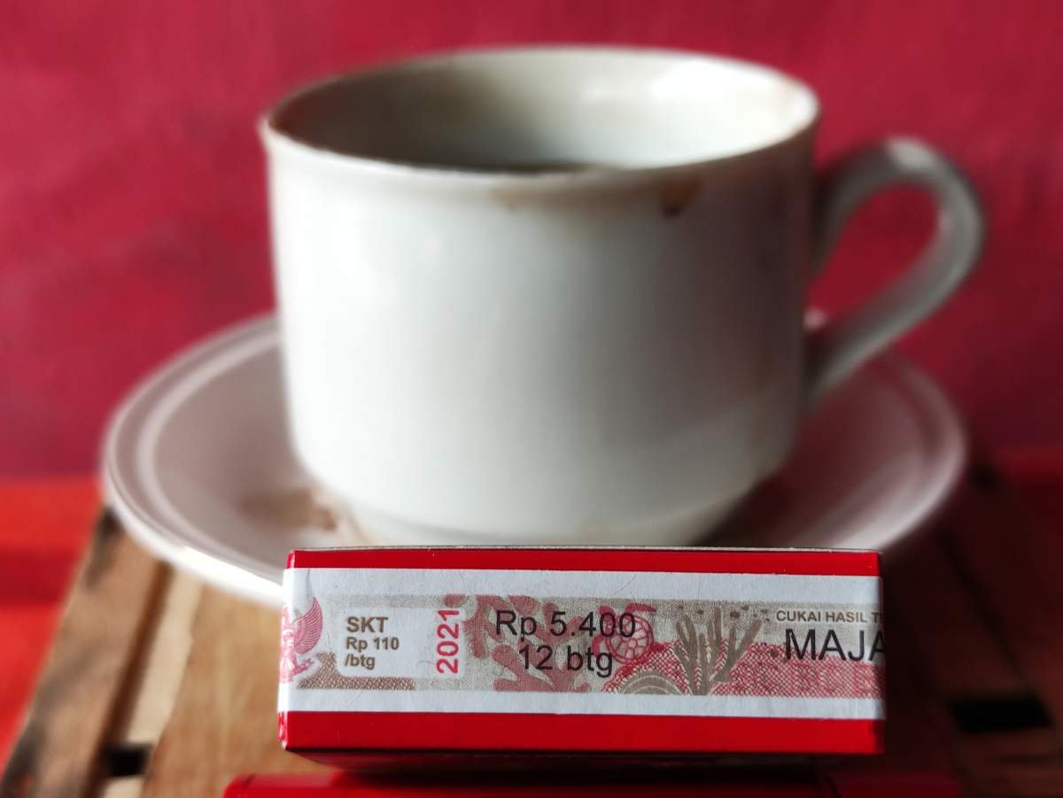 Cukai Rokok SKT Golongan Tiga