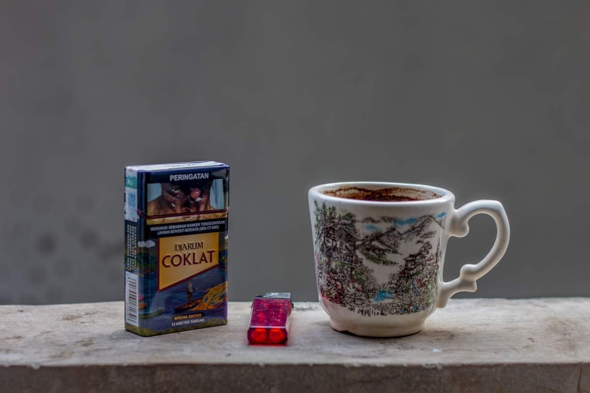 djarum coklat kemasan kaleng