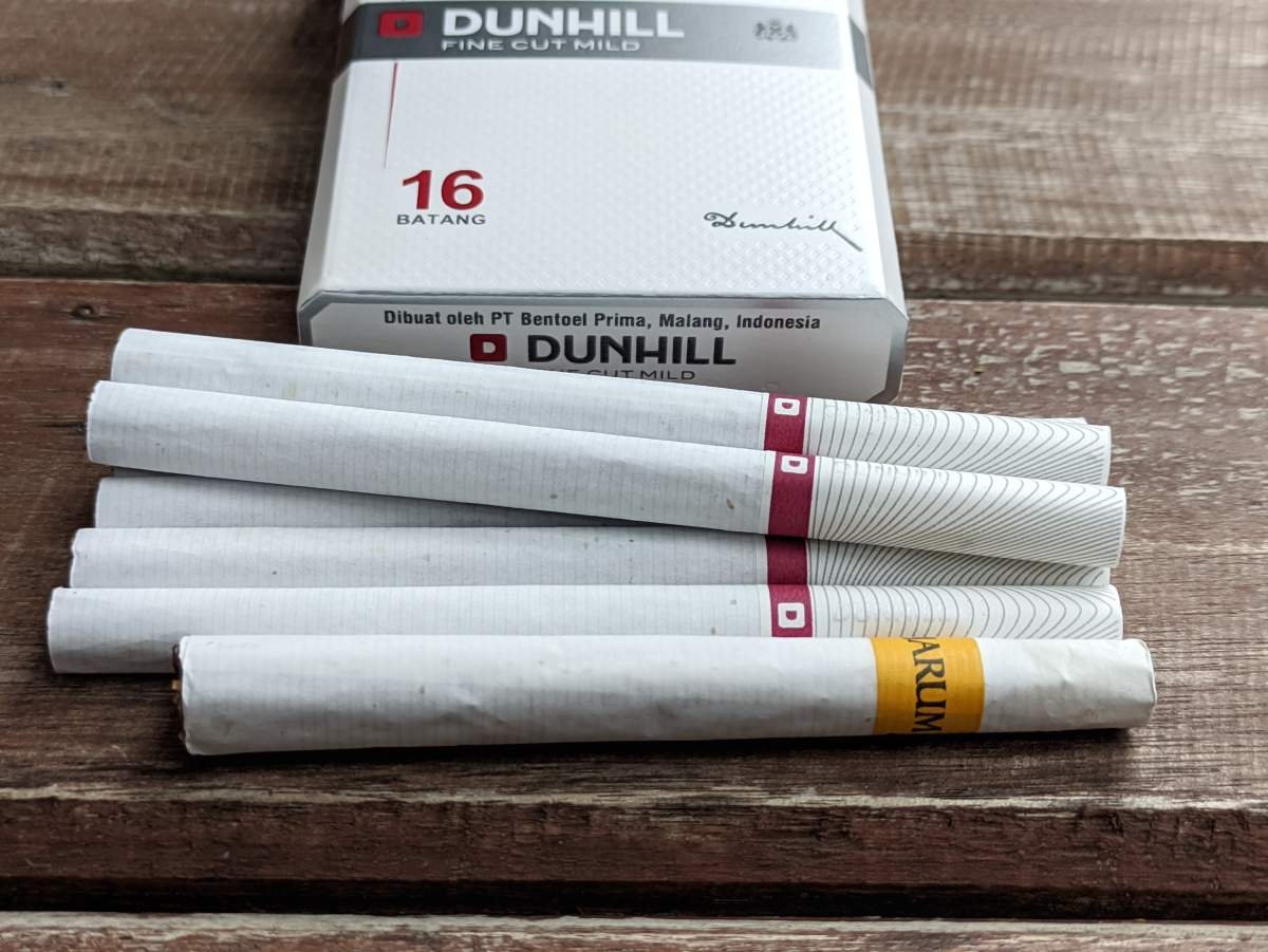 dunhil dan madu hitam 