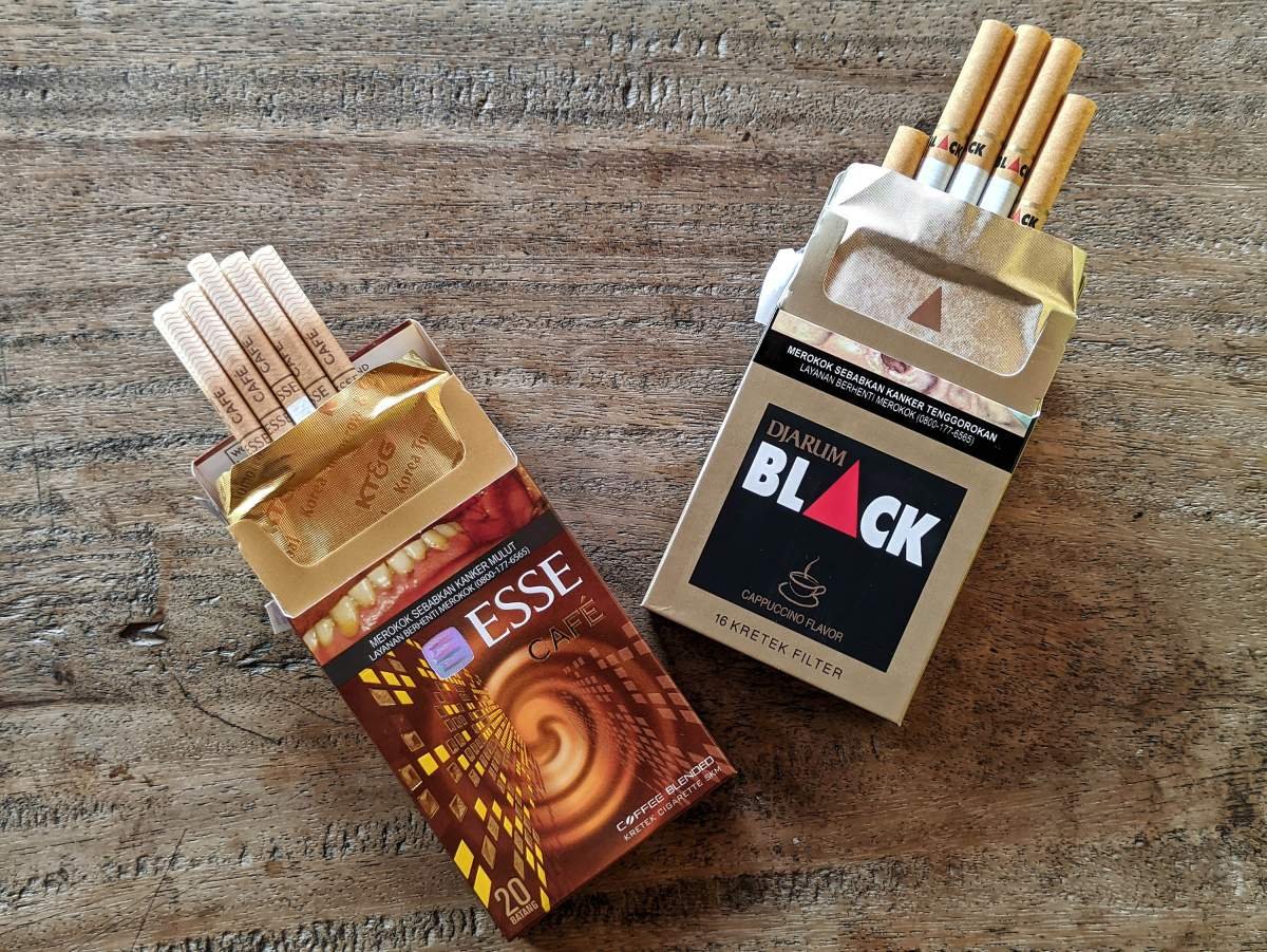esse cafe dan djarum black capuccino