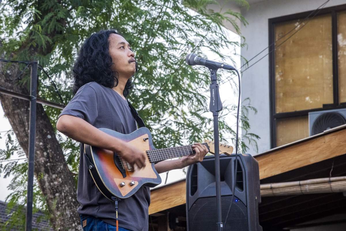 fajar merah di akba