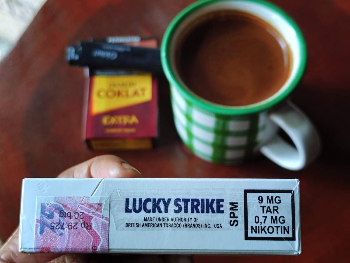 Kadar tar dan nikotin rokok putihan