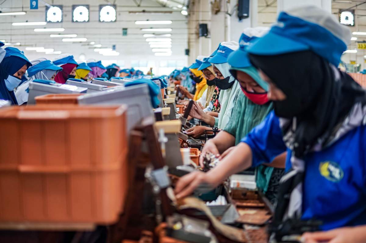Karyawan Pabrik Djarum SKT