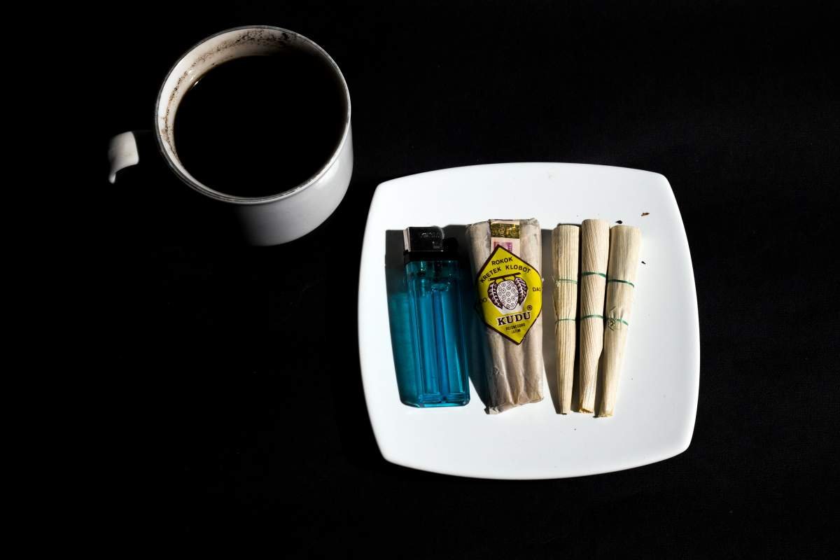 Kopi Klobot dan Korek