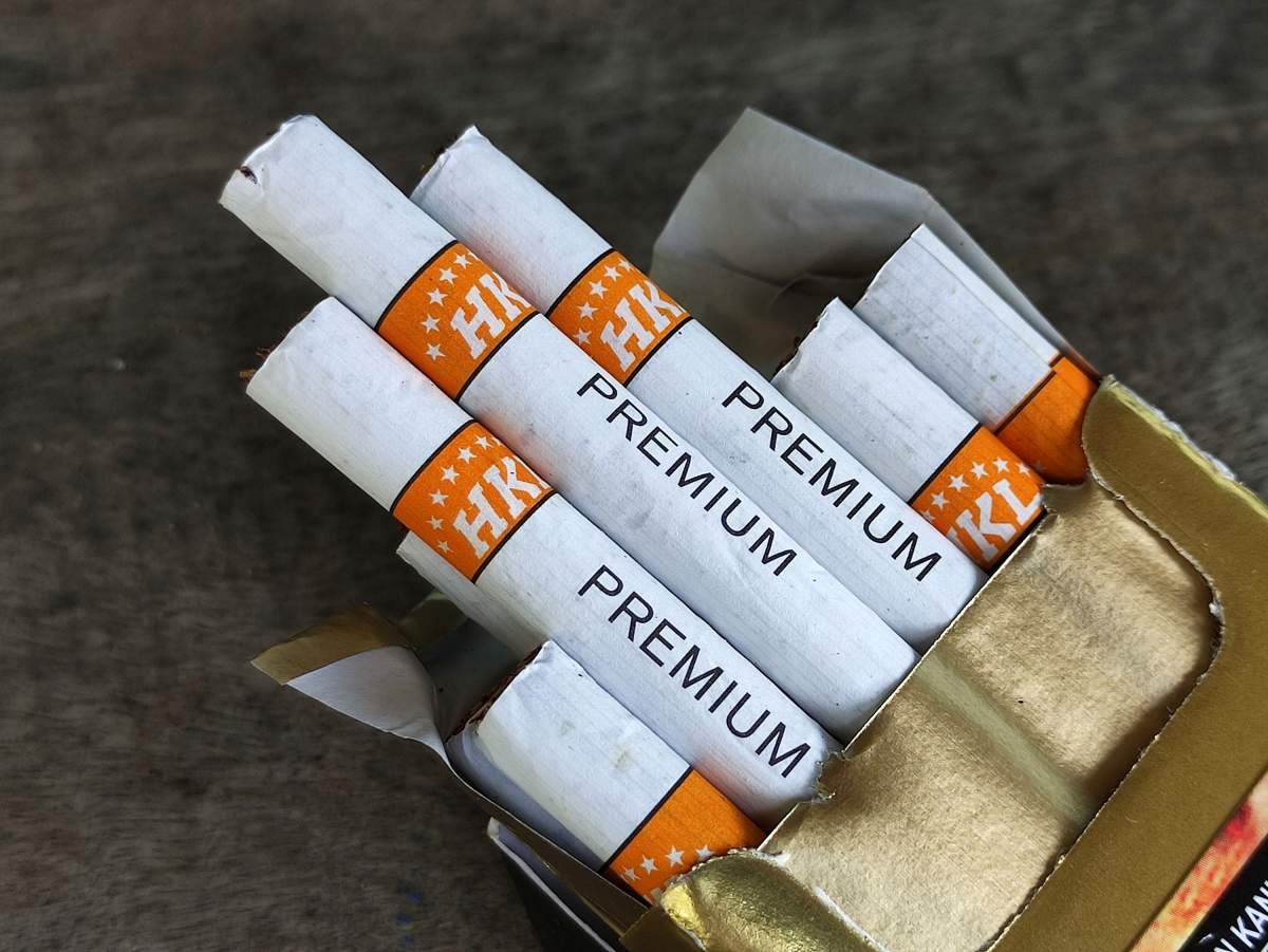 kretek hk premium