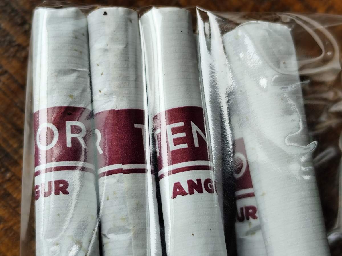 kretek tangan tenor anggur