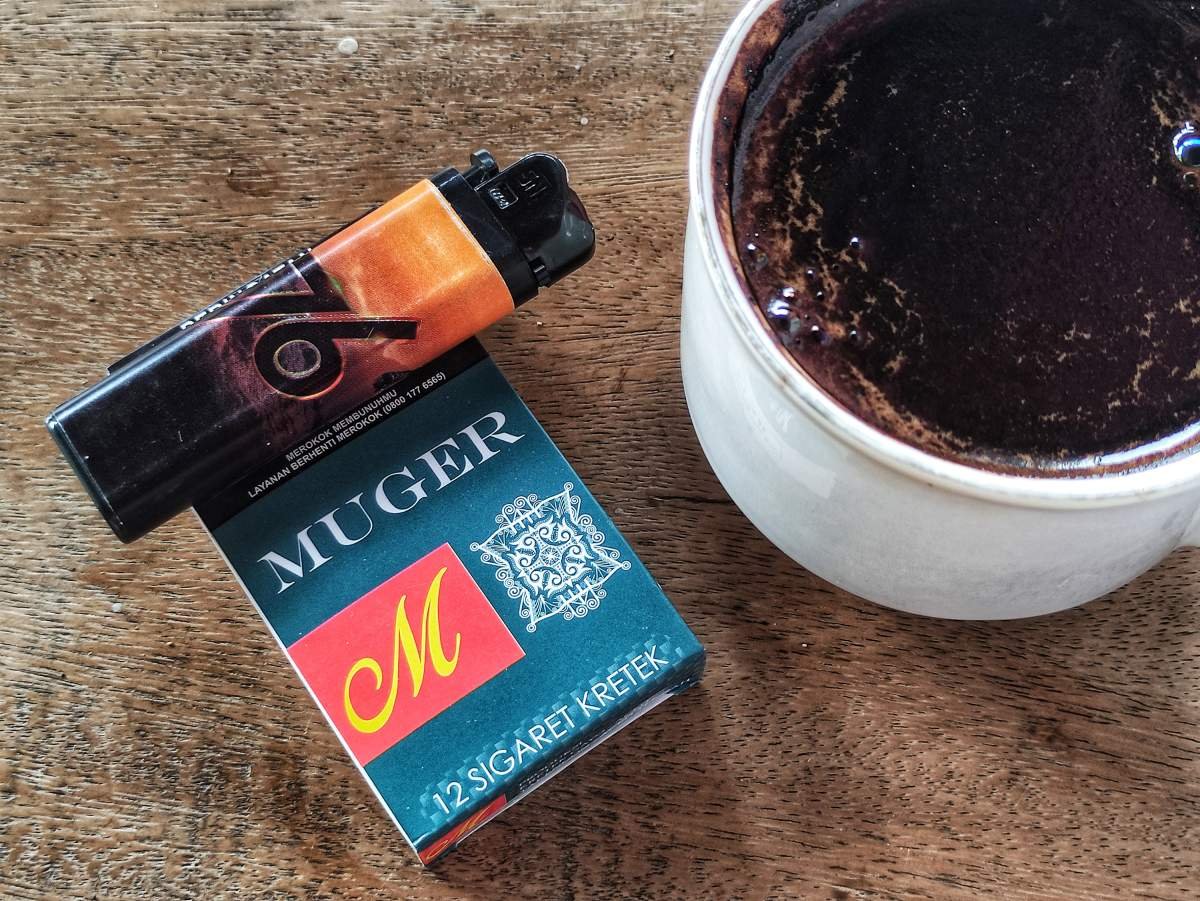 muger 12 sigaret kretek