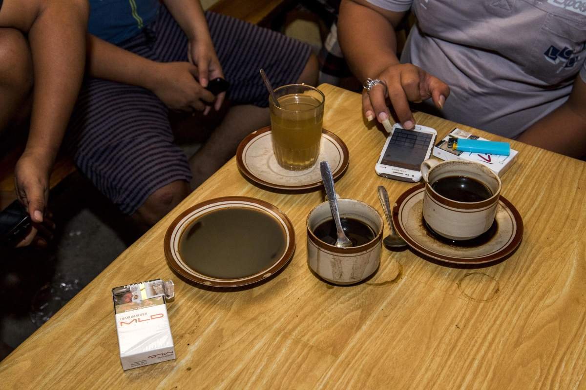 Obrolan penikmat kretek Mild