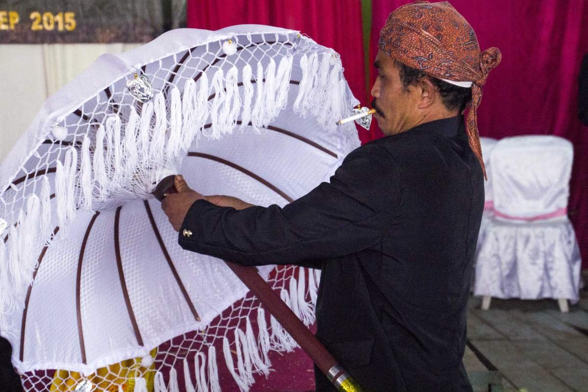 pelaku budaya suku tengger