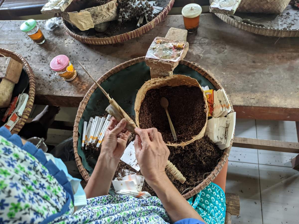pelinting pabrik rokok dua saudara purworejo