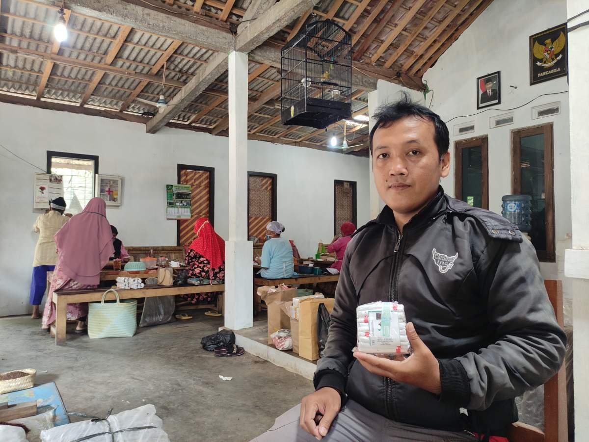 pemilik pabrik rokok mawar purworejo