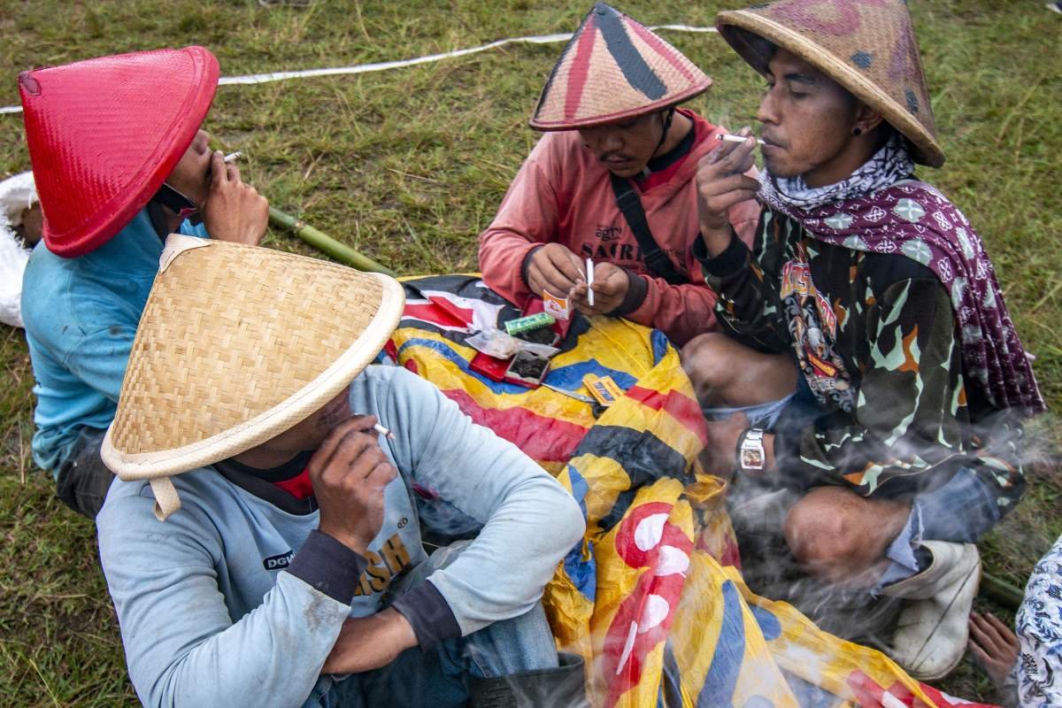 Penerbang Balon Wonosobo Sebat bareng sebelum Menerbangkan Balon udara