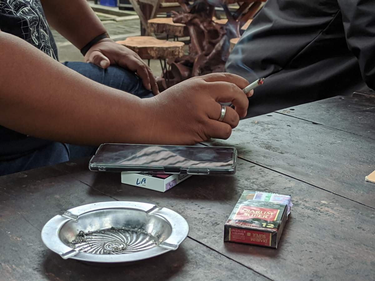 penikmat kretek