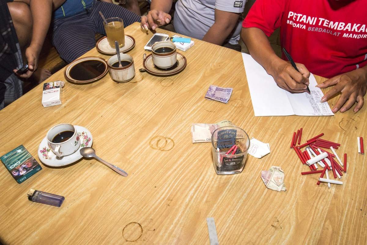 Petani tembakau, berdaya, berdaulat, dan Mandiri