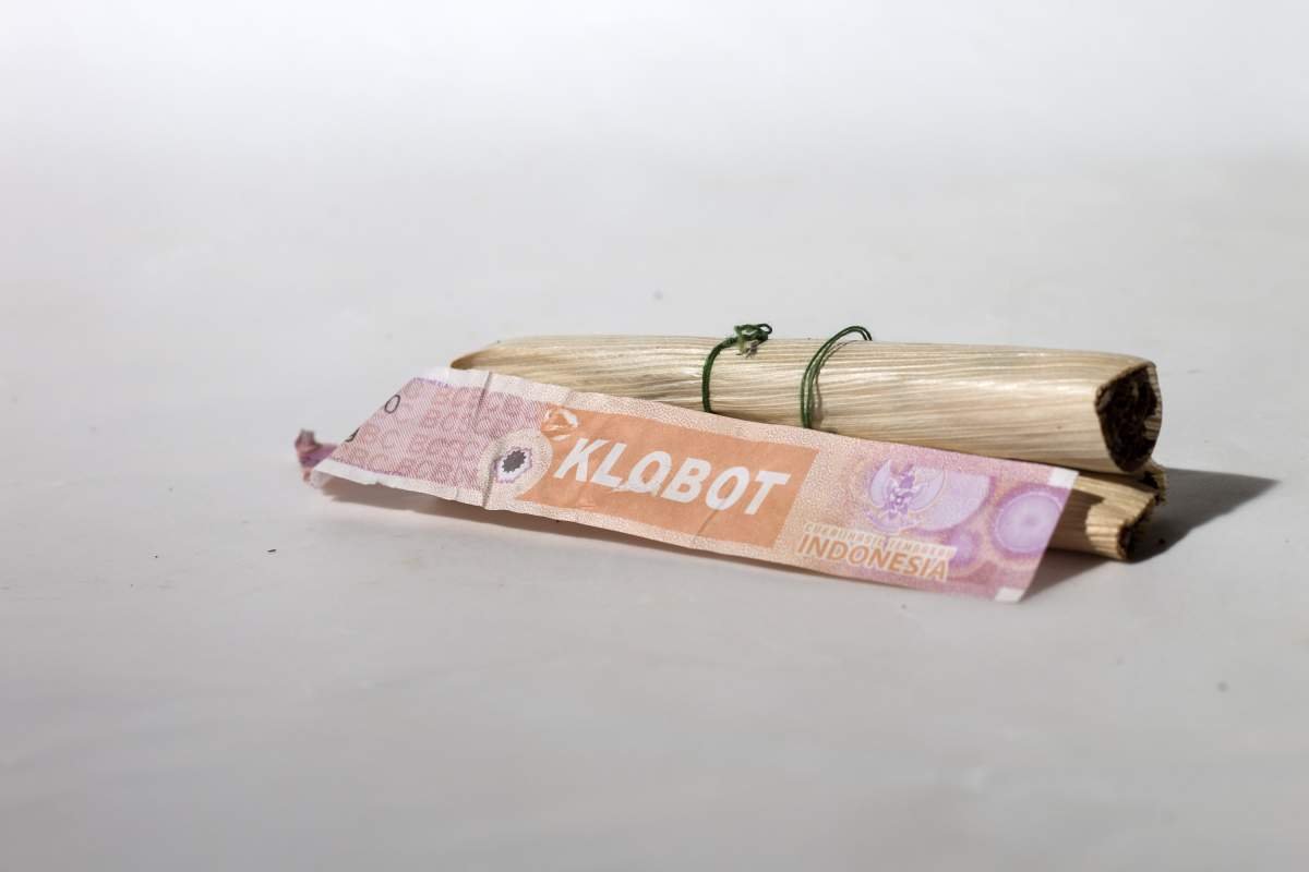 Pita cukai klobot