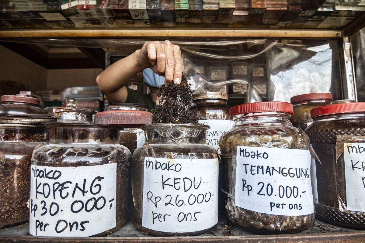 ragamjenis tembakau di toko wiwoho