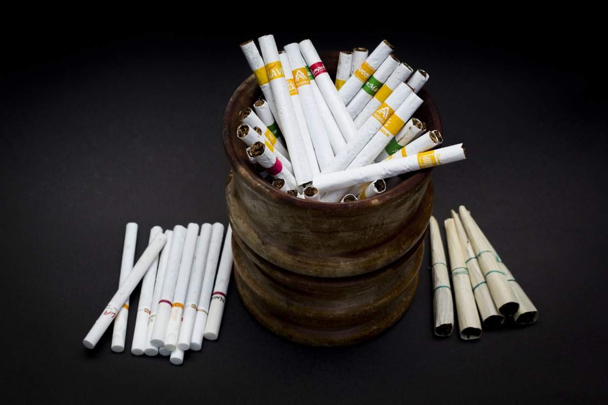 Rokok batangan kretek