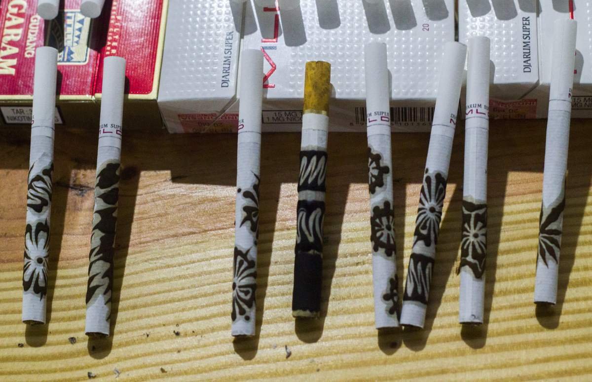 Rokok Kretek Cethe