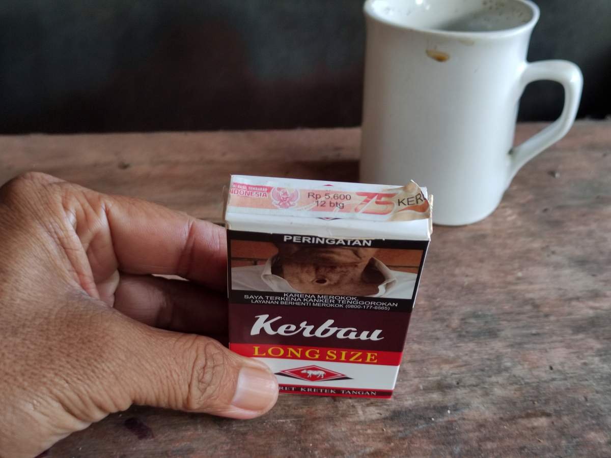 Rokok Kretek Kerbau