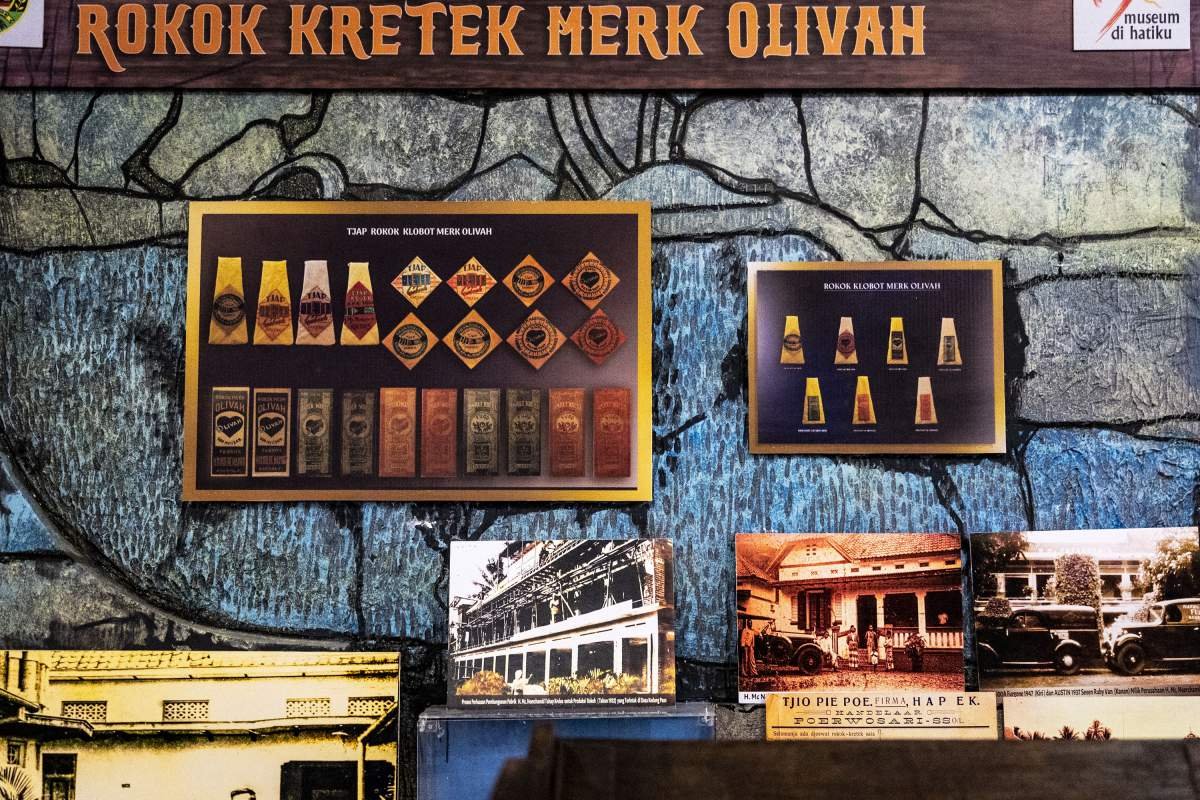 Rokok Kretek Oliveh di Museum Kretek Kudus