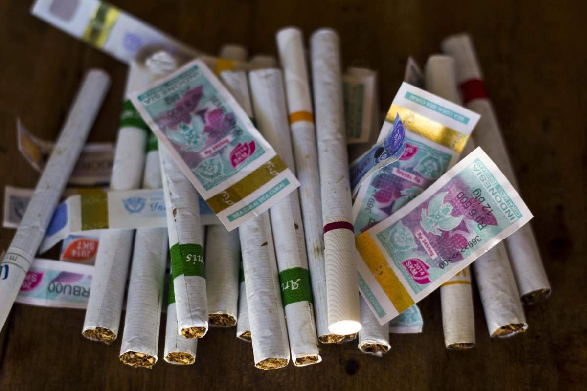 Rokok Kretek SKT