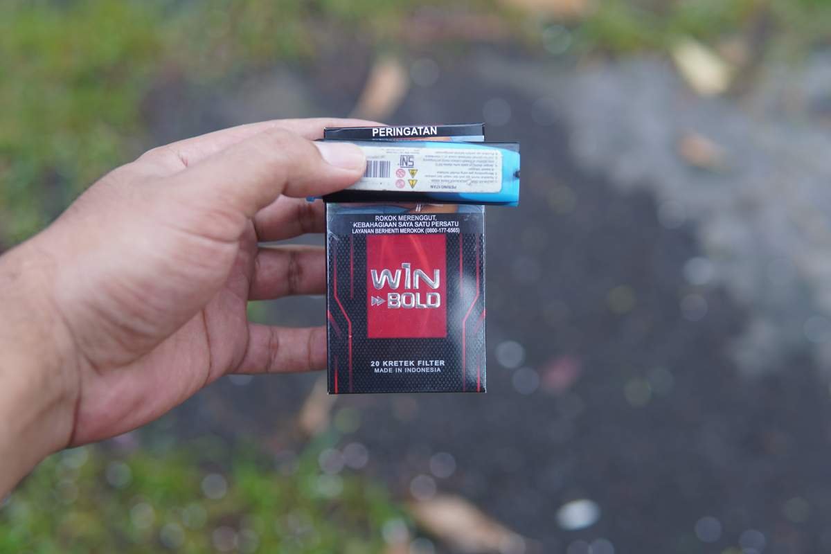 Rokok Win Bold
