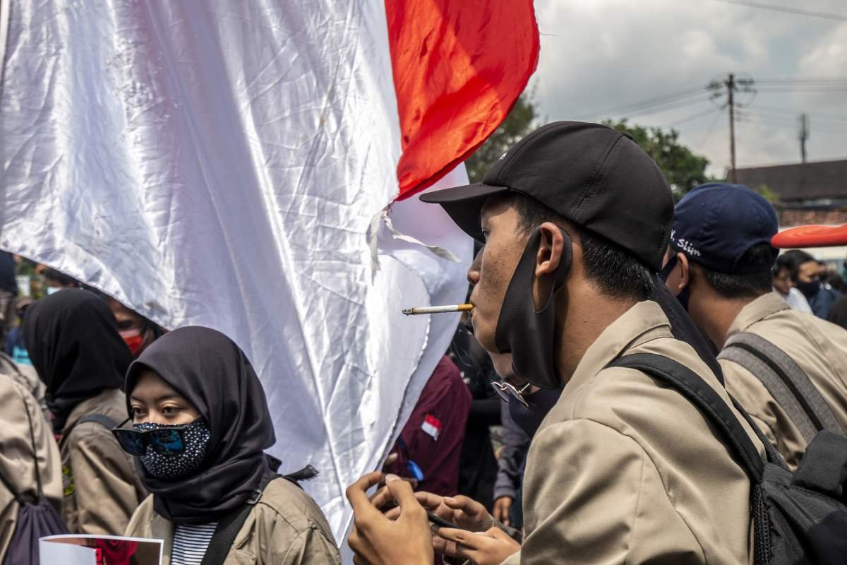 Sebat Di Bawah Kibaran Merah Putih. Merdekaaaa!!!!