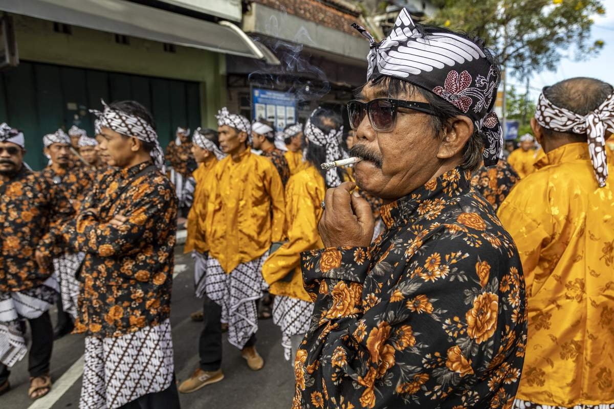 Sebat Sebelum Berangkat Kirab