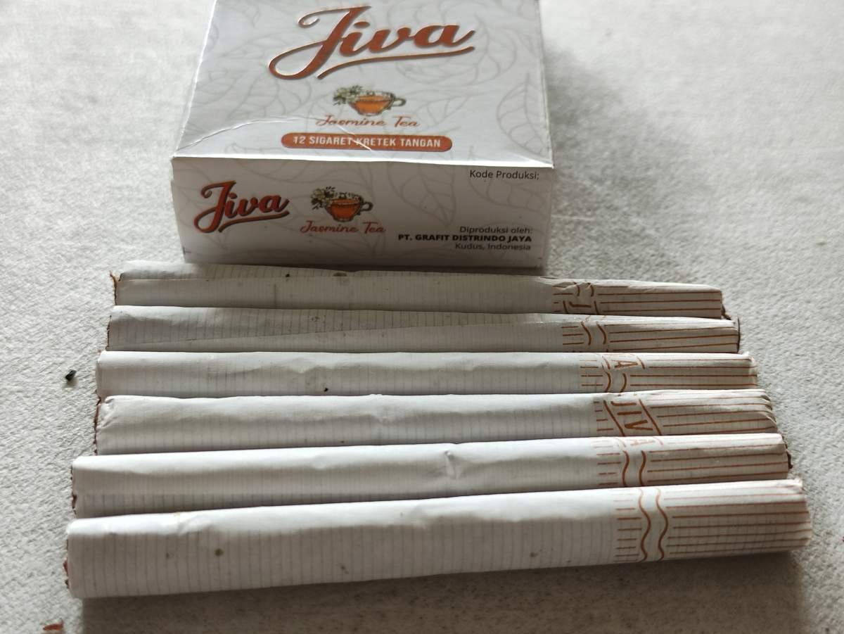 Sigaret Kretek Tangan Jiva