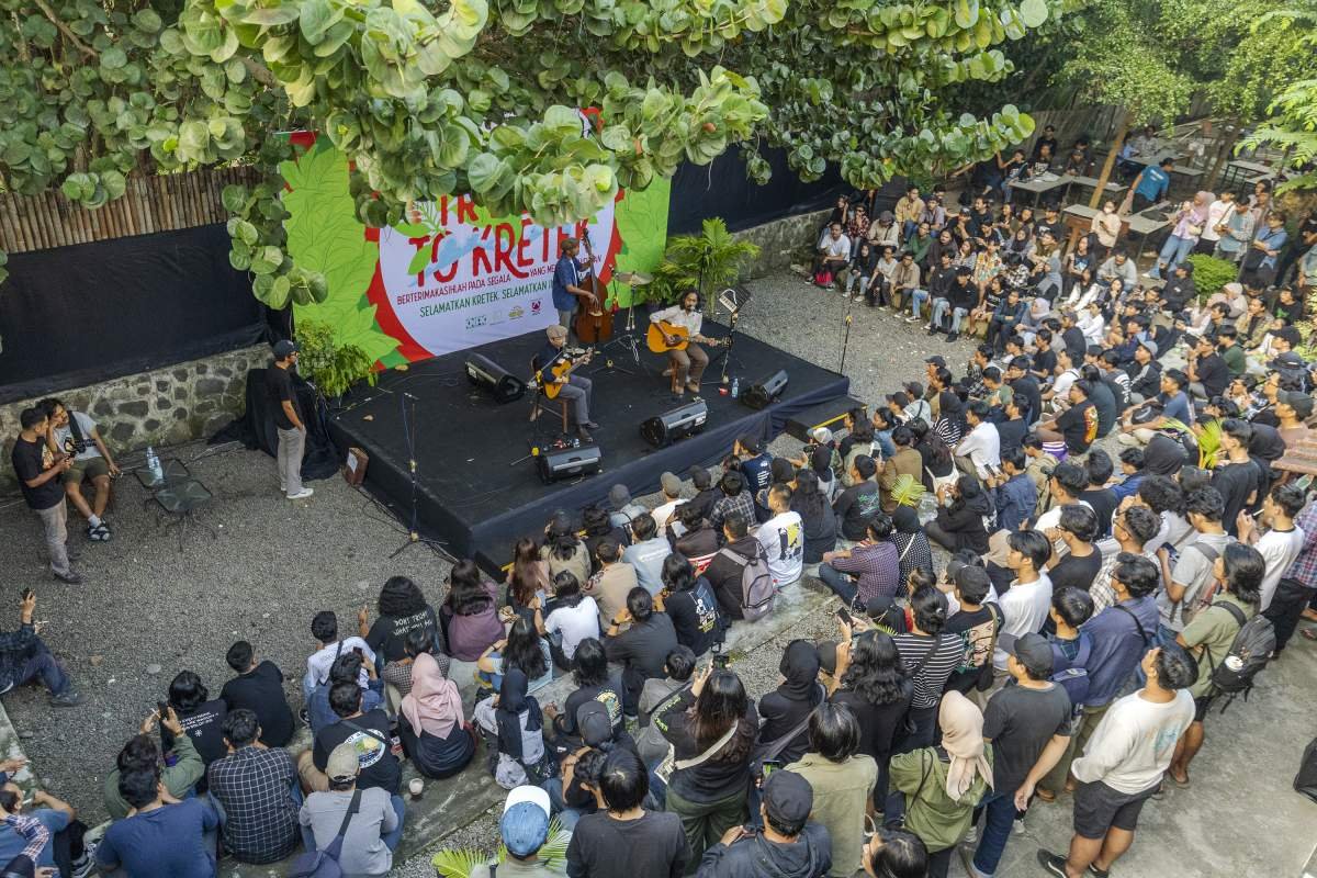 Silampukau di atas panggung Tribute to Kretek