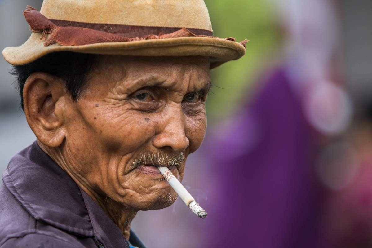 sobat kretek djarum 76