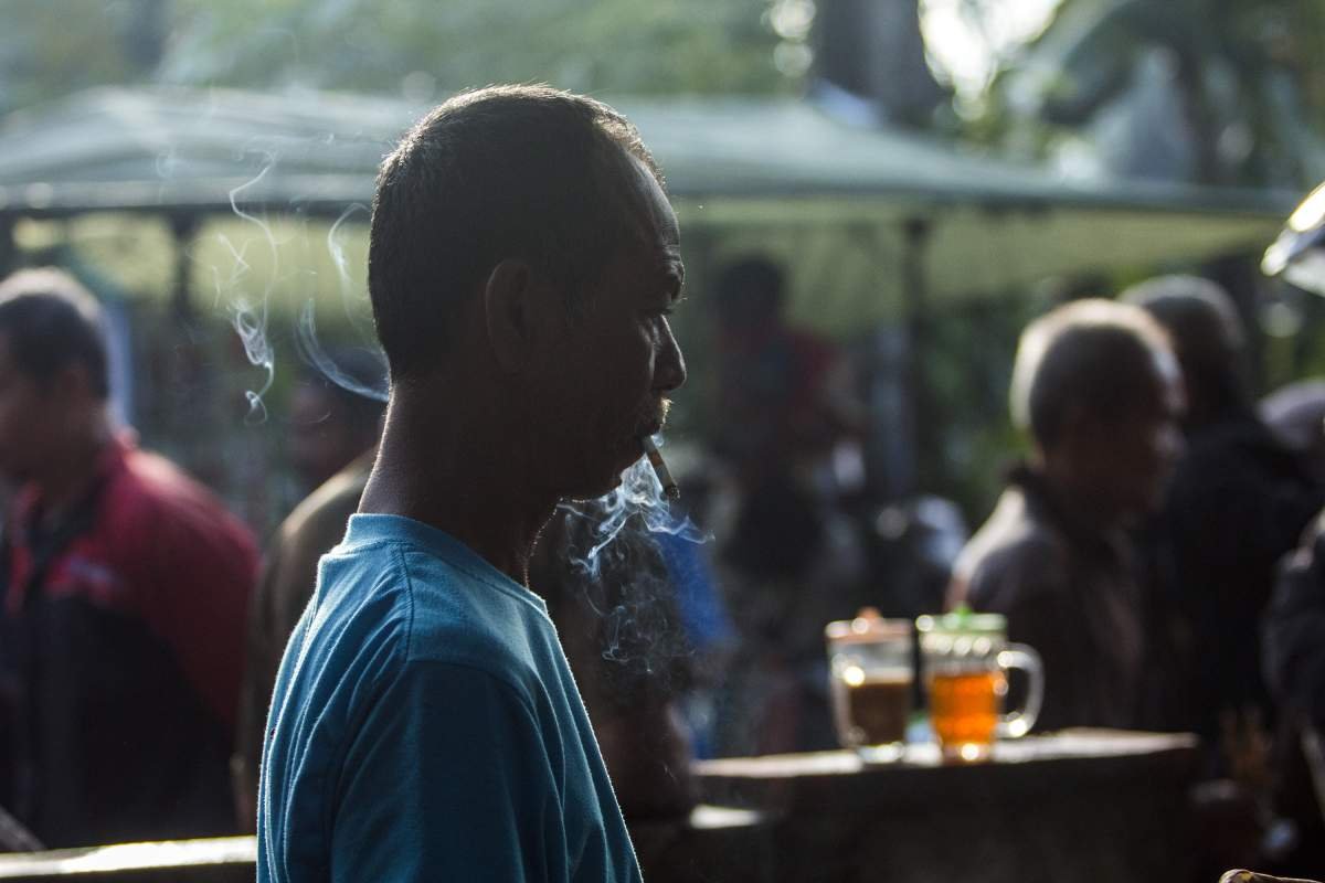 suasana pagi di pasar tradisional