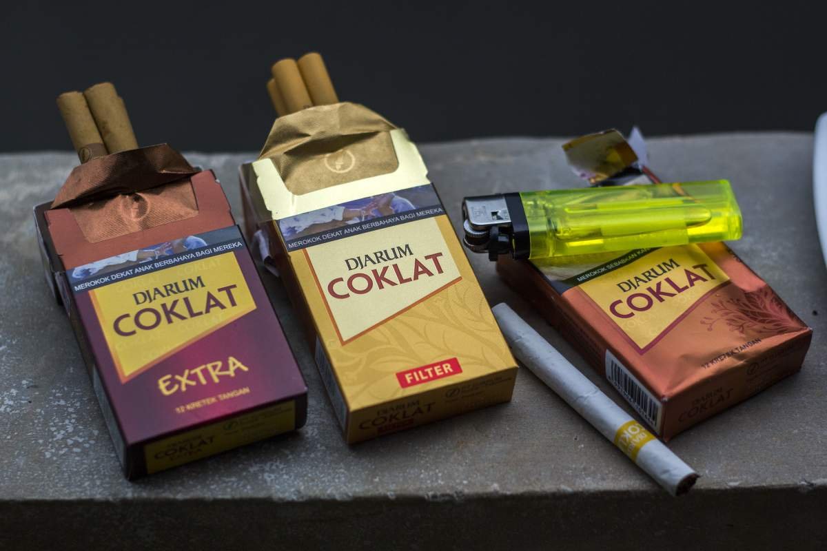 tiga jenis djarum coklat kudus