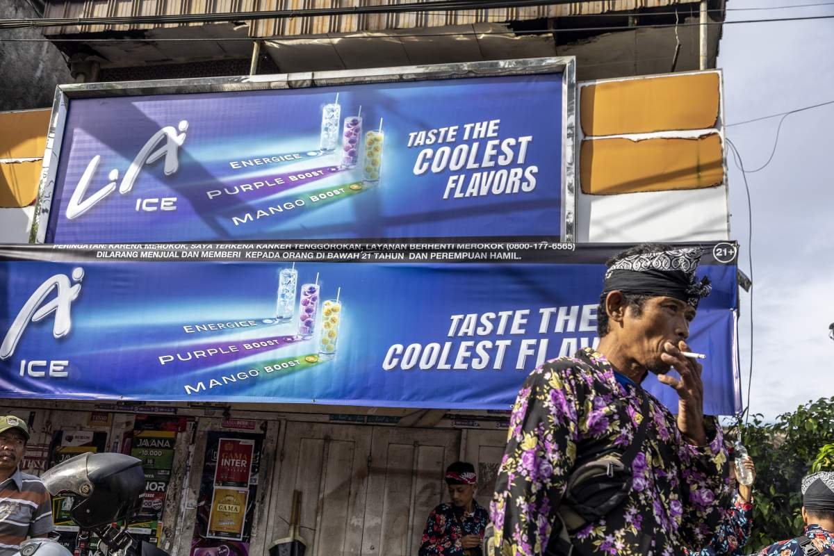 Toko Rokok di Magelang
